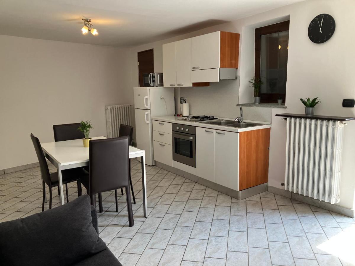 Appartement Un Passo Dal Castello à Barolo Extérieur photo