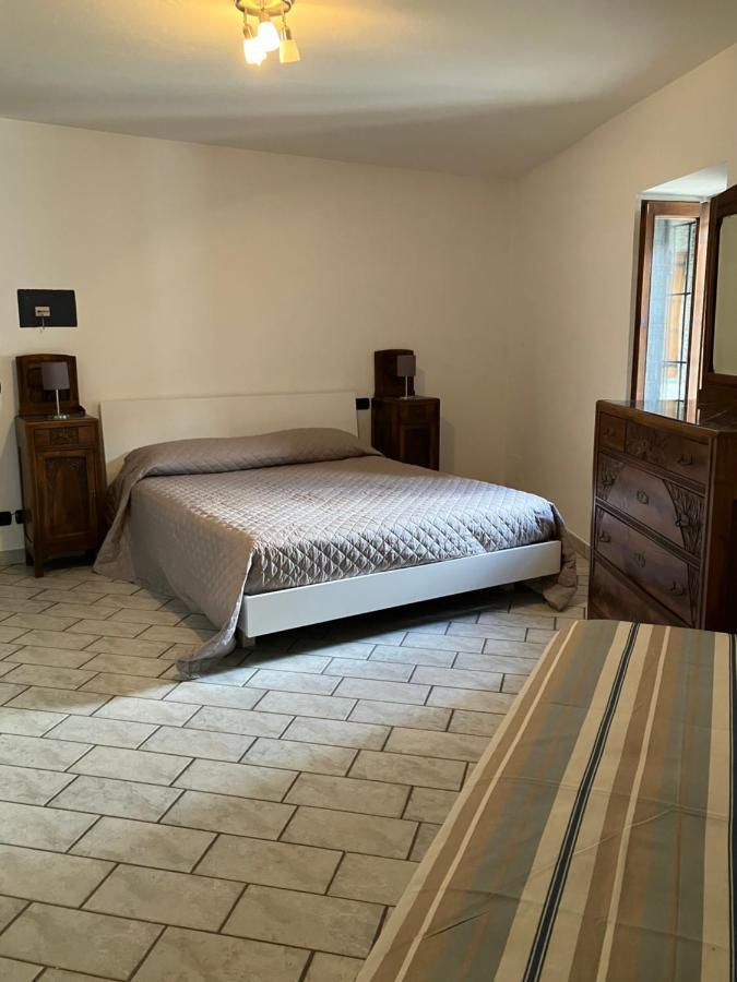 Appartement Un Passo Dal Castello à Barolo Extérieur photo