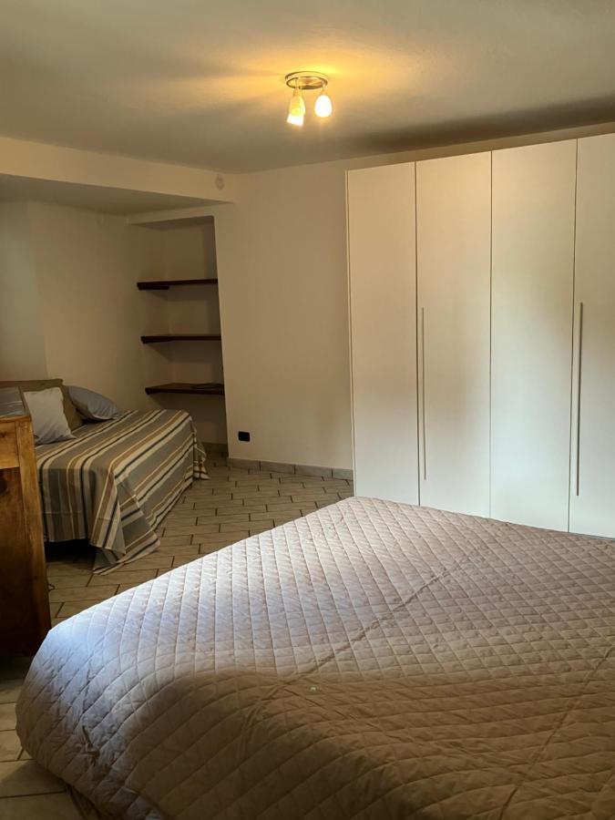 Appartement Un Passo Dal Castello à Barolo Extérieur photo